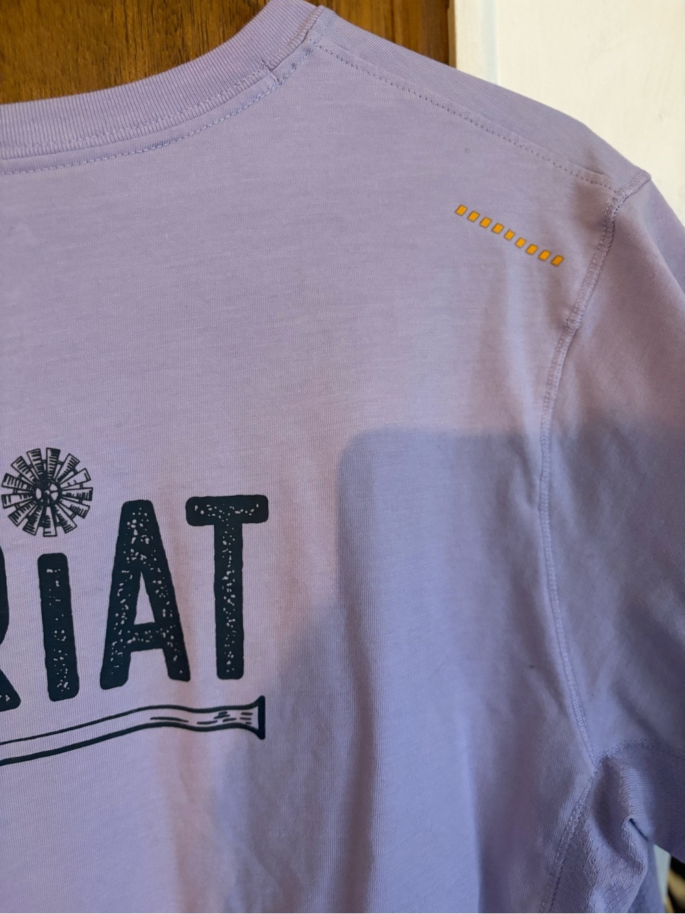 Ariat Lavender Short Sleeve Logo Tee - Picture 4 of 6